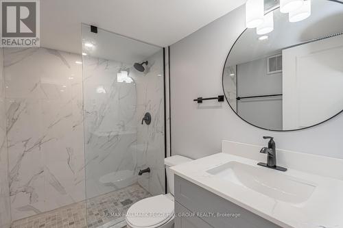 3 Cypress Point Street, Barrie, ON - Indoor Photo Showing Bathroom