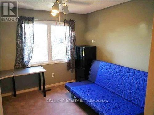 1143 Lindsay Drive, Oakville, ON - Indoor Photo Showing Bedroom