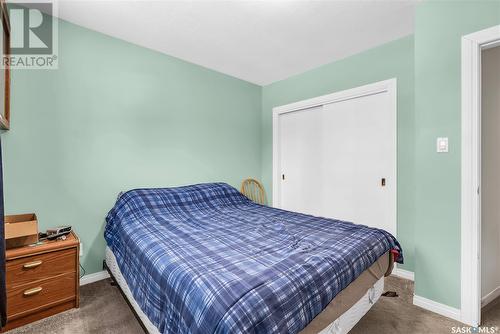 815 W Avenue N, Saskatoon, SK - Indoor Photo Showing Bedroom