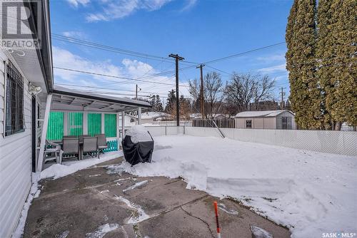 815 W Avenue N, Saskatoon, SK - Outdoor