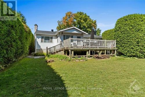 6 Assiniboine Drive, Ottawa, ON - Outdoor With Deck Patio Veranda