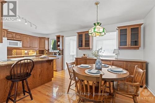 6 Assiniboine Drive, Ottawa, ON - Indoor Photo Showing Dining Room