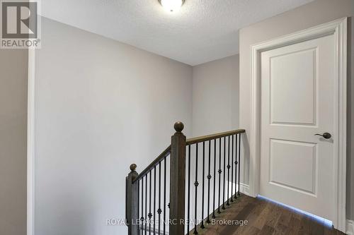 174 Walker Boulevard, New Tecumseth (Alliston), ON - Indoor Photo Showing Other Room