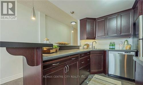 1205 - 155 Kent Street, London, ON - Indoor Photo Showing Kitchen