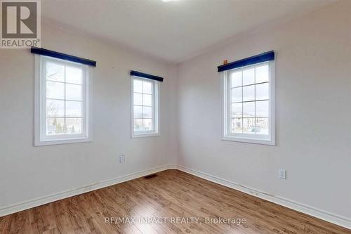 2 Macmillan Avenue, Whitby, ON - Indoor Photo Showing Other Room