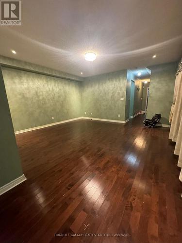 81 Seahorse Avenue, Brampton, ON - Indoor Photo Showing Other Room