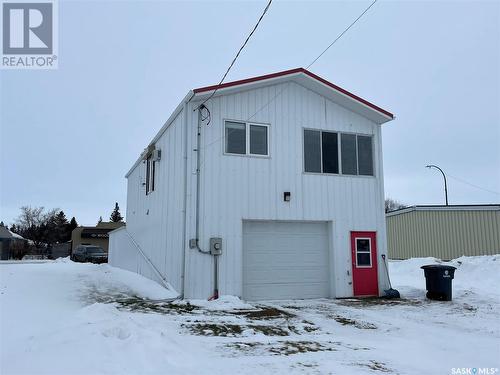 3019 Central Avenue, Waldheim, SK - Outdoor With Exterior