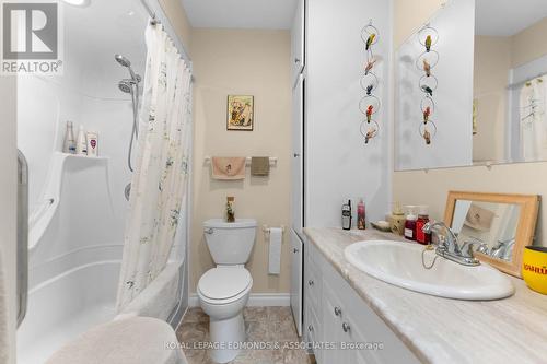 884 Witt Road, Laurentian Valley, ON - Indoor Photo Showing Bathroom