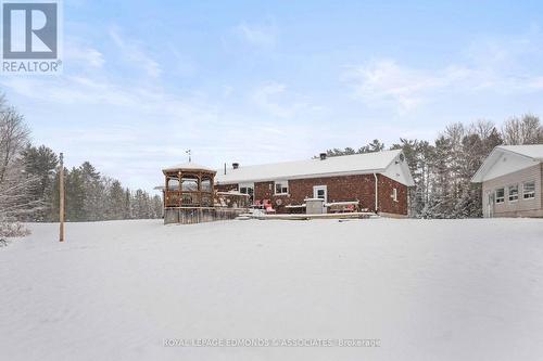 884 Witt Road, Laurentian Valley, ON - Outdoor