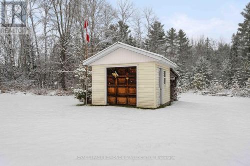 884 Witt Road, Laurentian Valley, ON - Outdoor