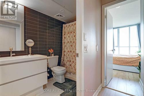 1902 - 75 Queens Wharf Road, Toronto, ON - Indoor Photo Showing Bathroom