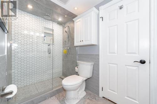 1225 Saddler Circle, Oakville, ON - Indoor Photo Showing Bathroom