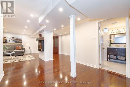 1225 Saddler Circle, Oakville, ON - Indoor Photo Showing Other Room