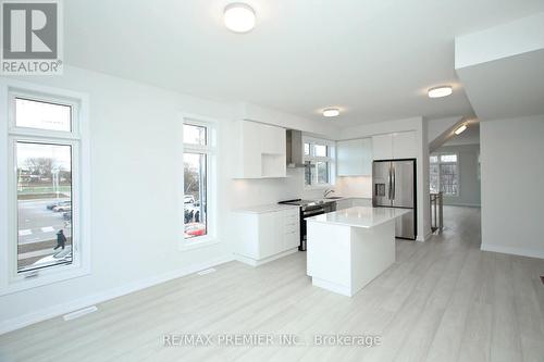 120 Brockley Drive, Toronto, ON - Indoor Photo Showing Kitchen With Stainless Steel Kitchen