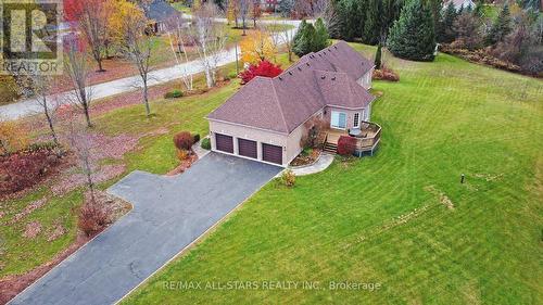 11045 Inglis Drive, Milton, ON - Outdoor