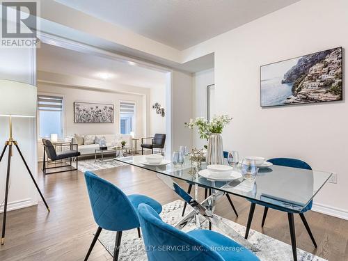 337 Fleetwood Drive, Oshawa, ON - Indoor Photo Showing Dining Room