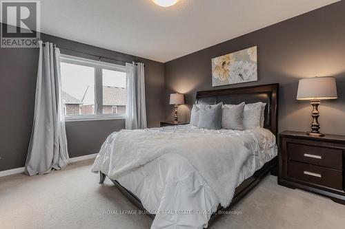 264 Wise Crossing, Milton, ON - Indoor Photo Showing Bedroom