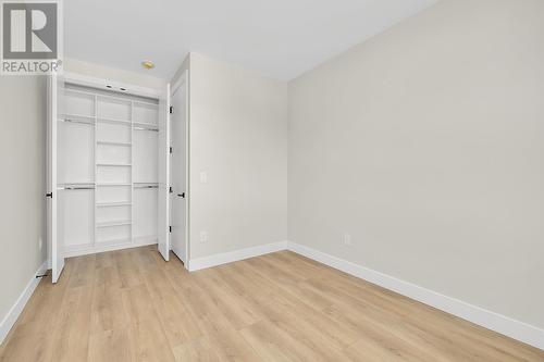 705 Raymer Road, Kelowna, BC - Indoor Photo Showing Other Room