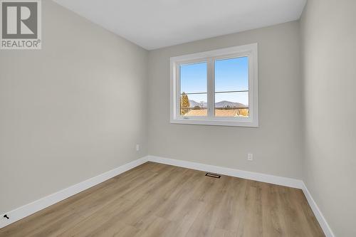 705 Raymer Road, Kelowna, BC - Indoor Photo Showing Other Room