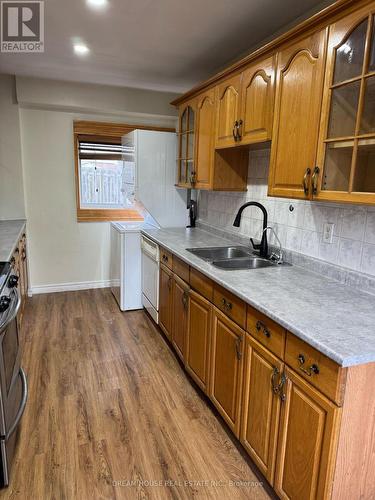 Main - 19 Juliette Square, Brampton, ON - Indoor Photo Showing Kitchen With Double Sink