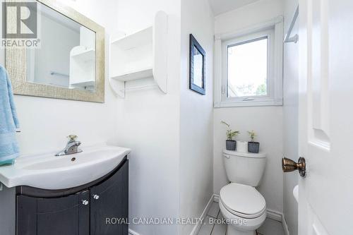 1428 Park Road S, Oshawa, ON - Indoor Photo Showing Bathroom