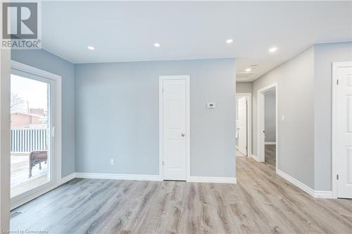 236 Berwick Street, Woodstock, ON - Indoor Photo Showing Other Room