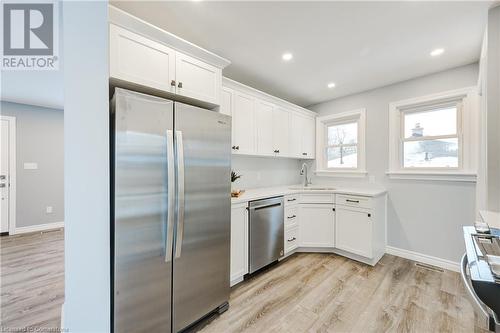 236 Berwick Street, Woodstock, ON - Indoor Photo Showing Kitchen