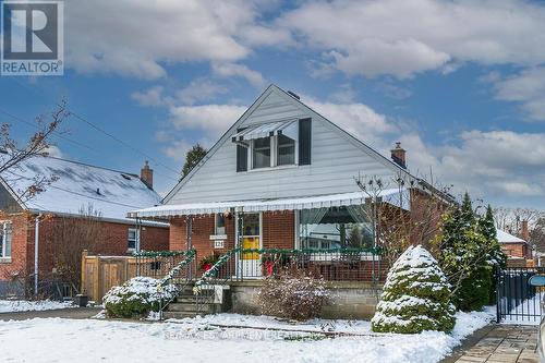 124 East 43Rd Street, Hamilton, ON - Outdoor With Deck Patio Veranda