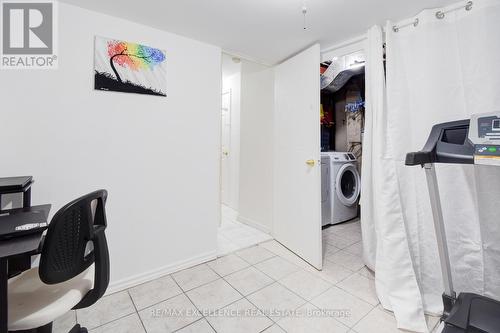 54 Whiteface Crescent, Brampton, ON - Indoor Photo Showing Laundry Room