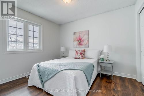 2 - 275 Pelham Road N, St. Catharines (462 - Rykert/Vansickle), ON - Indoor Photo Showing Bedroom