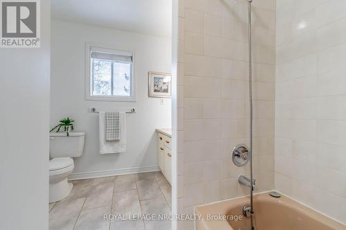 2 - 275 Pelham Road N, St. Catharines (462 - Rykert/Vansickle), ON - Indoor Photo Showing Bathroom