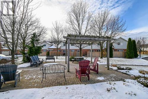 2 - 275 Pelham Road N, St. Catharines (462 - Rykert/Vansickle), ON - Outdoor