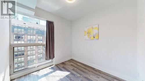 1701 - 21 Carlton Street, Toronto, ON - Indoor Photo Showing Other Room