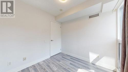 1701 - 21 Carlton Street, Toronto, ON - Indoor Photo Showing Other Room