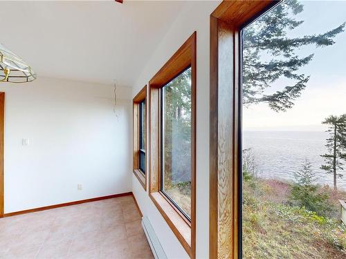 2400 Jolly Brothers Rd, Gabriola Island, BC 