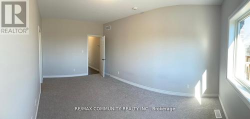 32 Gardiner Street, Belleville, ON - Indoor Photo Showing Other Room