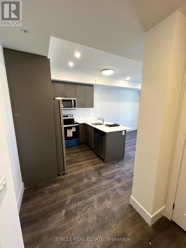 205 - 103 Roger Street, Waterloo, ON - Indoor Photo Showing Kitchen