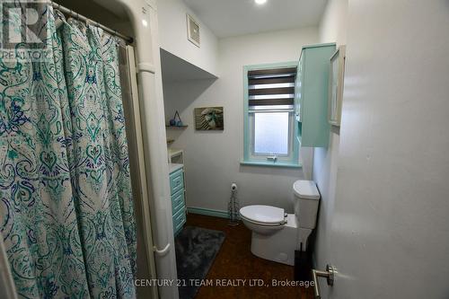 179 Daniel Street, Erin, ON - Indoor Photo Showing Bathroom