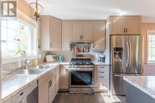 140 - 301 Carnegie Avenue, Peterborough (Northcrest), ON - Indoor Photo Showing Kitchen With Stainless Steel Kitchen With Double Sink