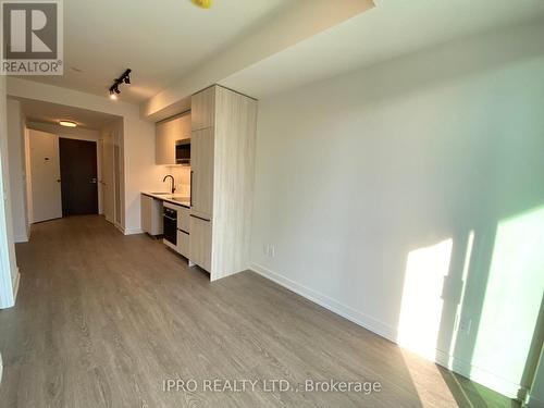 1009 - 425 Front Street E, Toronto, ON - Indoor