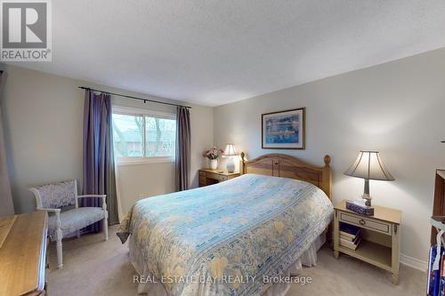 42 Gaslight Crescent, Toronto, ON - Indoor Photo Showing Bedroom