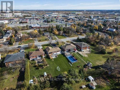 2 - 34 Hamilton Drive, Newmarket, ON - Outdoor With View