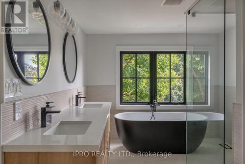 246 O'Connor Drive, Toronto, ON - Indoor Photo Showing Bathroom