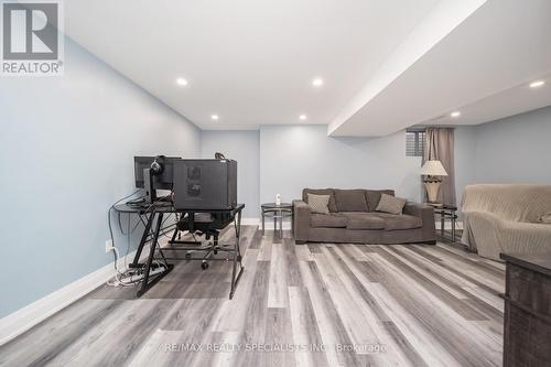 3 Greenwich Circle, Brampton, ON - Indoor