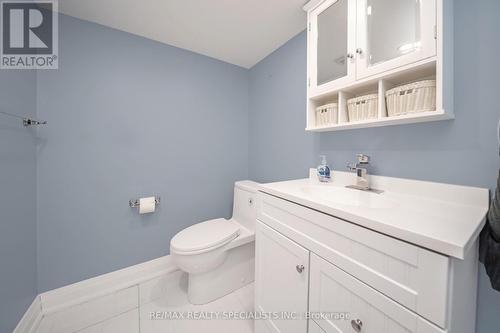 3 Greenwich Circle, Brampton, ON - Indoor Photo Showing Bathroom