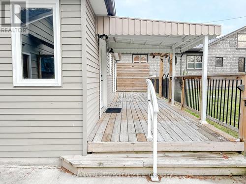 521 Lake Drive E, Georgina, ON - Outdoor With Deck Patio Veranda With Exterior