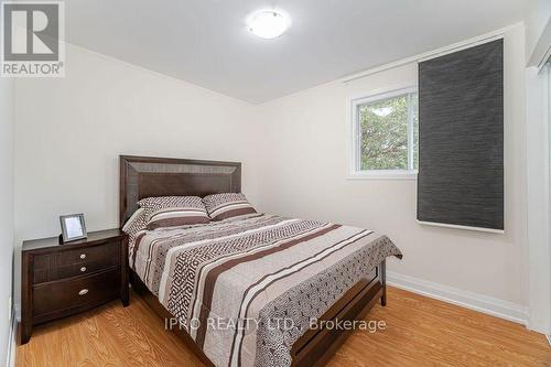 3050 Lenester Drive, Mississauga, ON - Indoor Photo Showing Bedroom