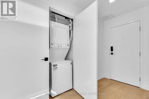 101 - 368 Tweedsmuir Avenue, Ottawa, ON - Indoor Photo Showing Laundry Room