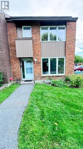 191 - 2111 Montreal Road N, Ottawa, ON - Outdoor