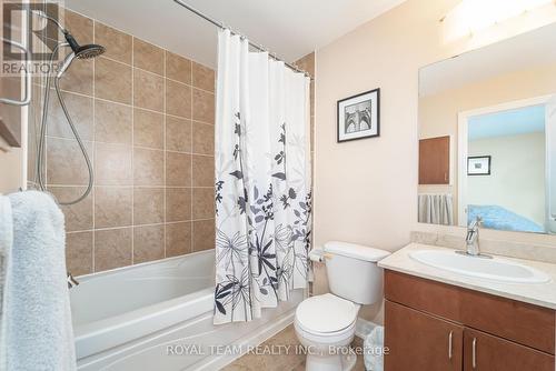 24 - 871 New Westminster Drive, Vaughan, ON - Indoor Photo Showing Bathroom